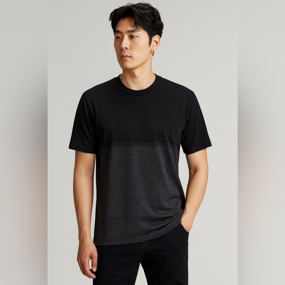 🖤Uniqlo Men’s Colorblock Crew Neck T-Shirt - Gray and Black, Size XS🖤 - Picture 8 of 8